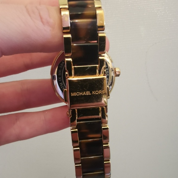 Michael Kors Watch - Picture 3 of 3